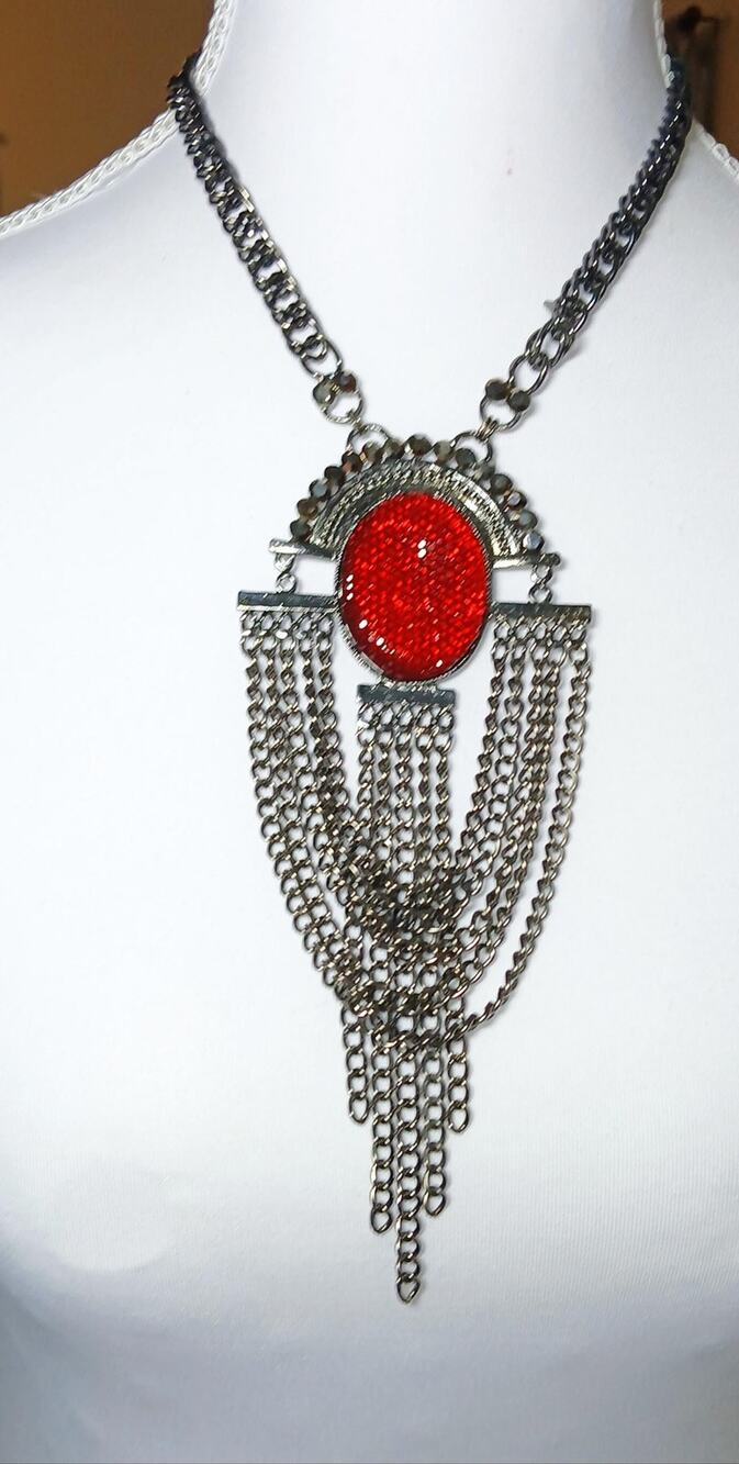 Erica Lyons - Gunmetal Chain Pendant Necklace